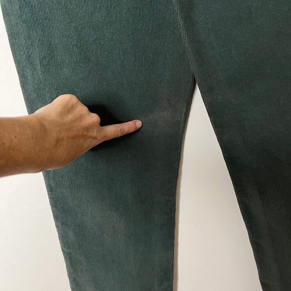 American Eagle Women's Corduroy Mom Straight Jeans Sz 2 Green Stretch High Rise - Picture 10 of 10